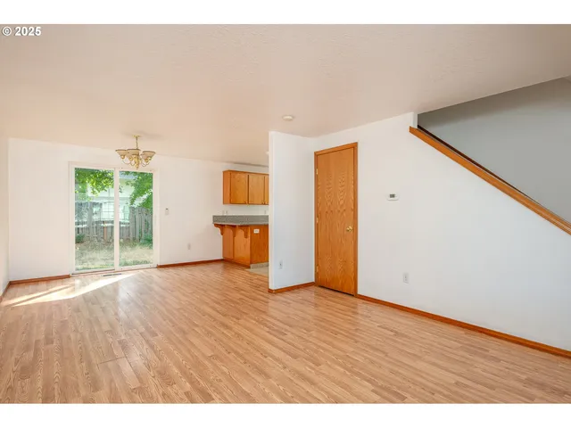 $359,900 | 1104 Southwest Ivory Loop, Gresham, OR 97080