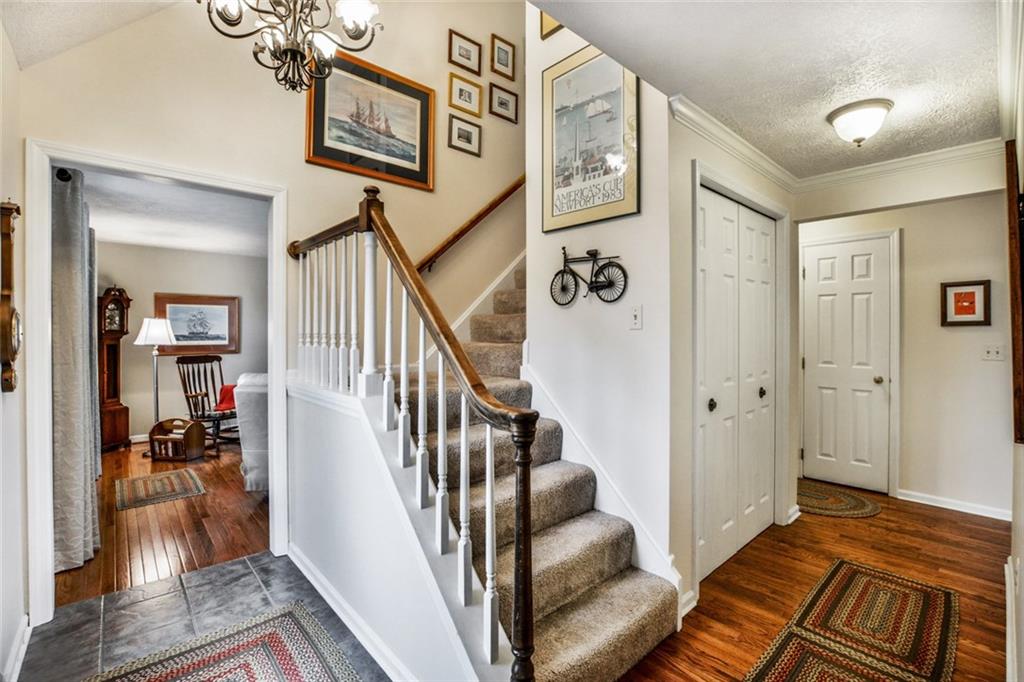 326 Butler Road Saxonburg, PA 16056 - Photo 2 of 15 What a welcoming entry!