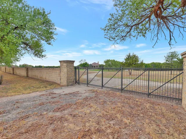 $949,900 | 1243 North Greenwich Road, Mulvane, KS 67110