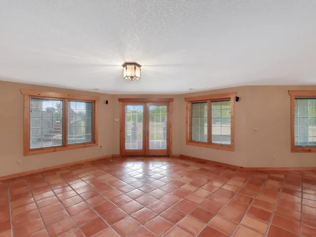 $949,900 | 1243 North Greenwich Road, Mulvane, KS 67110