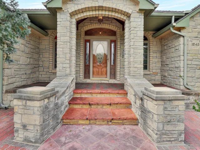 $949,900 | 1243 North Greenwich Road, Mulvane, KS 67110