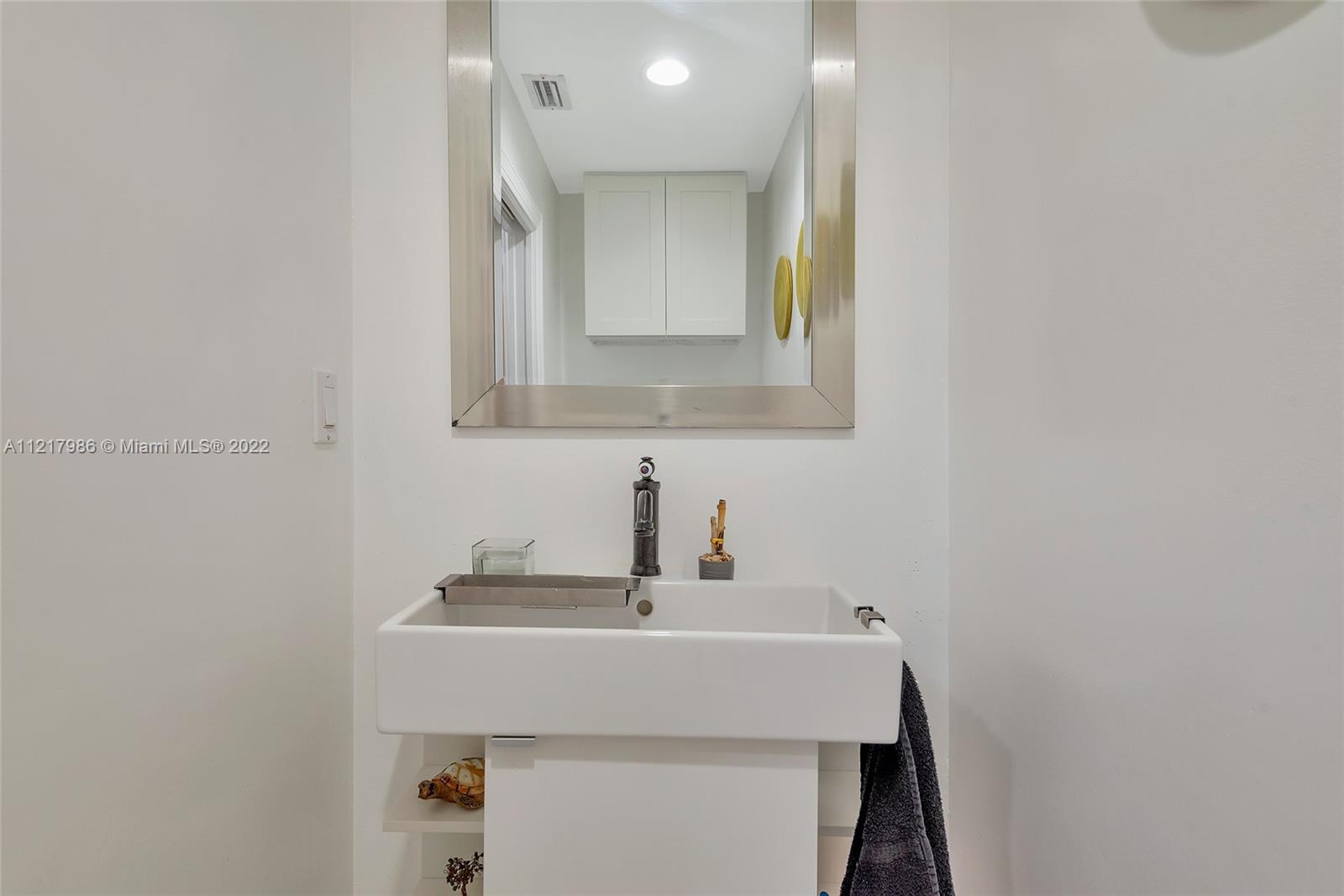 1800 Water Ridge Drive Weston, FL 33326 - Photo 15 of 63