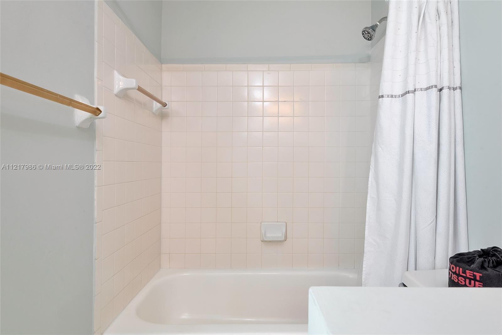 1800 Water Ridge Drive Weston, FL 33326 - Photo 46 of 63