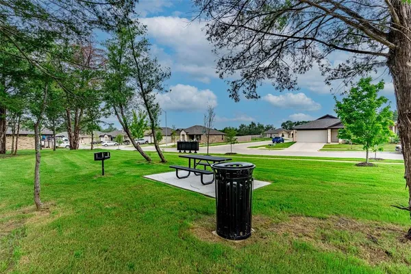 $1,950 | 221 Woodlands Boulevard, Terrell, TX 75160