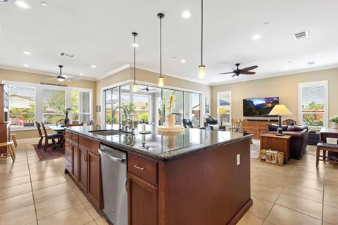 $1,275,000 | 2062 Reserva Court, Brentwood, CA 94513