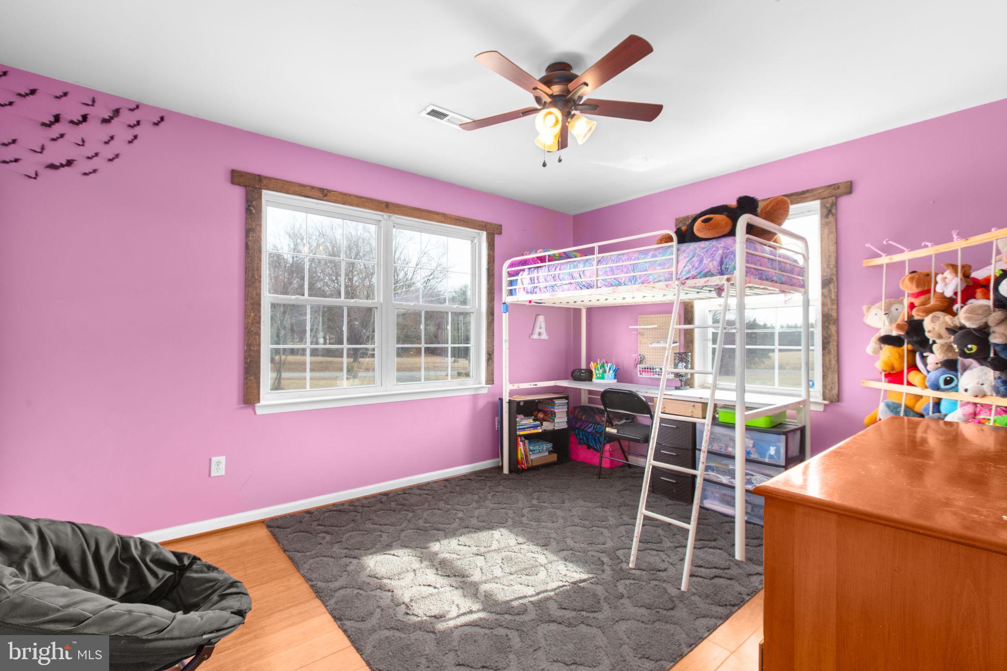 9408 Stonegate Lane Rhoadesville, VA 22542 - Photo 17 of 33 Bedroom 3 with lots of light