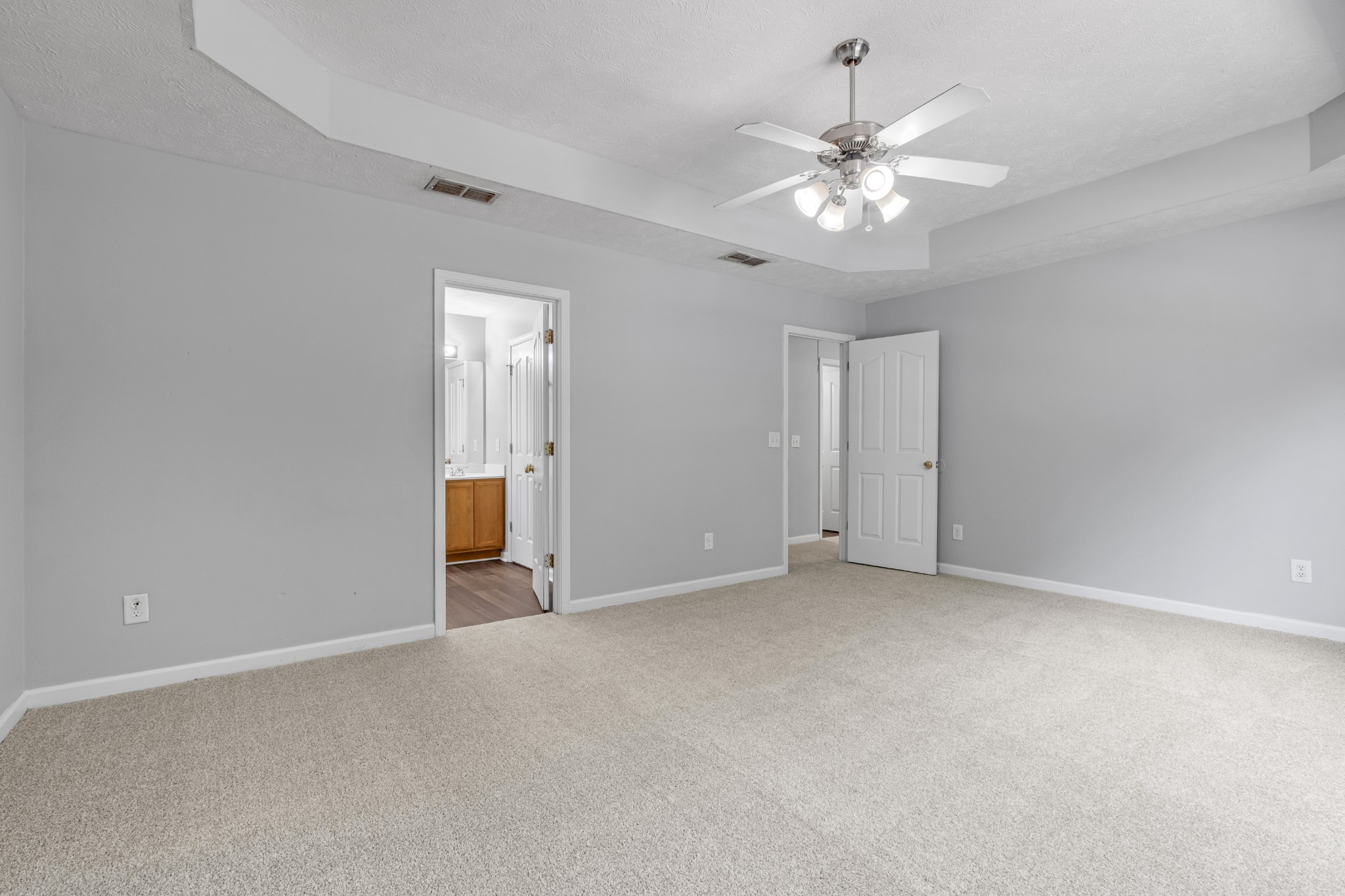 809 Dover Glen Drive Antioch, TN 37013 - Photo 16 of 23 a view of an empty room with a ceiling fan