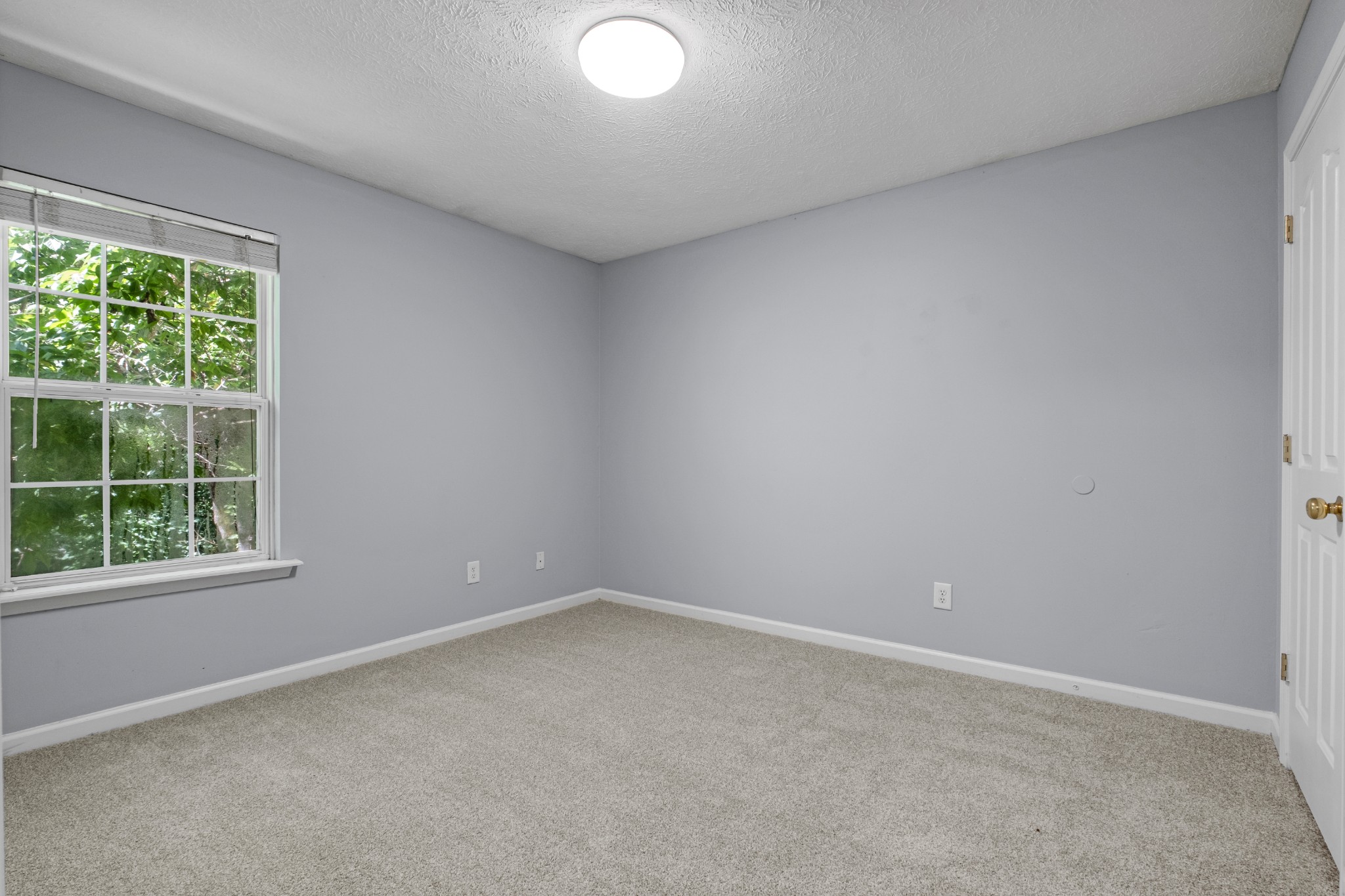 809 Dover Glen Drive Antioch, TN 37013 - Photo 20 of 23 an empty room with a window