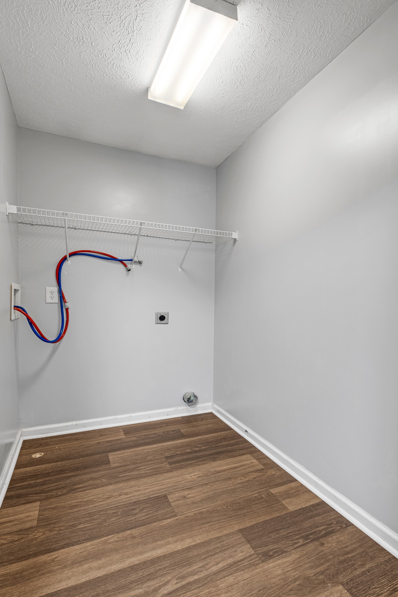 809 Dover Glen Drive Antioch, TN 37013 - Photo 23 of 23 a view of a room with wooden floor