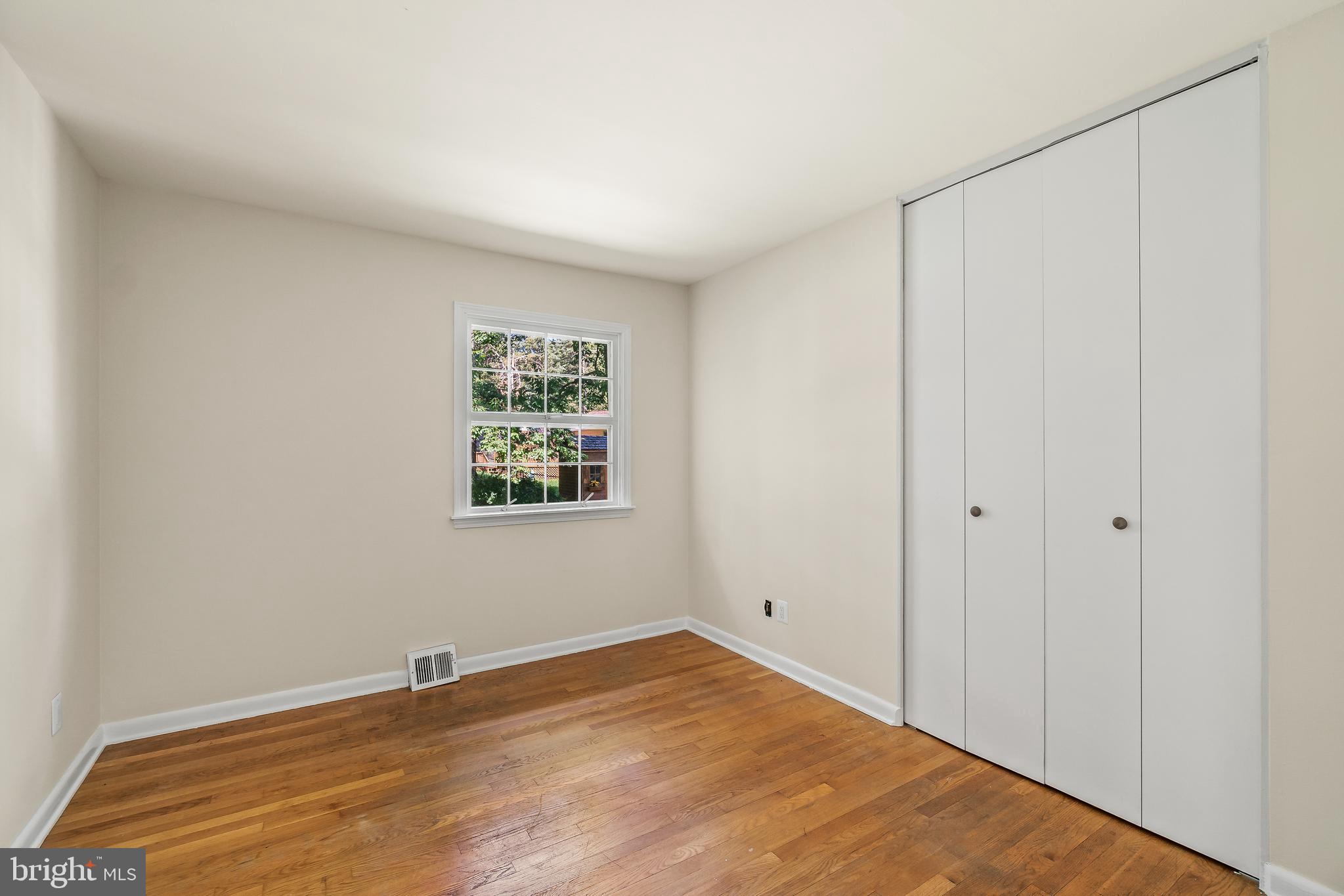 5802 Norton Road Alexandria, VA 22303 - Photo 13 of 32 Bedroom #2