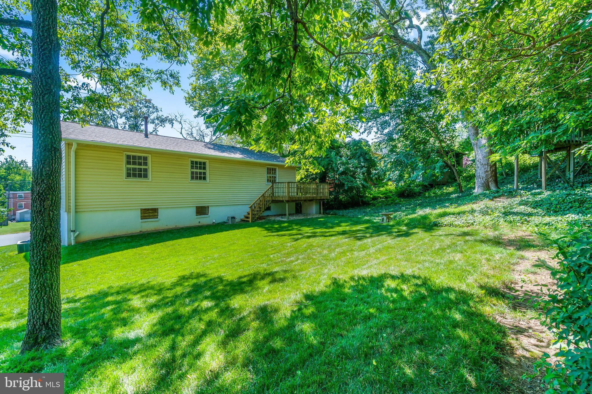 5802 Norton Road Alexandria, VA 22303 - Photo 26 of 32 Huge backyard. Brand new roof!
