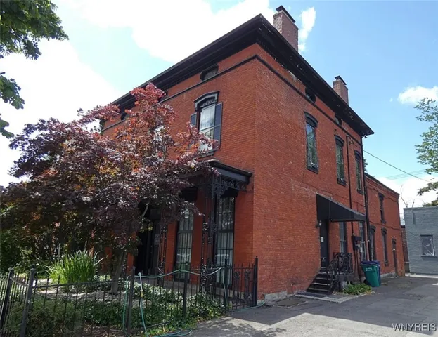 $1,600 | 522 Franklin Street, Buffalo, NY 14202