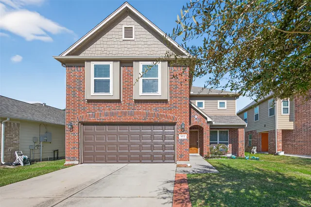 $2,450 | 9931 Chimney Swift Lane, Conroe, TX 77385