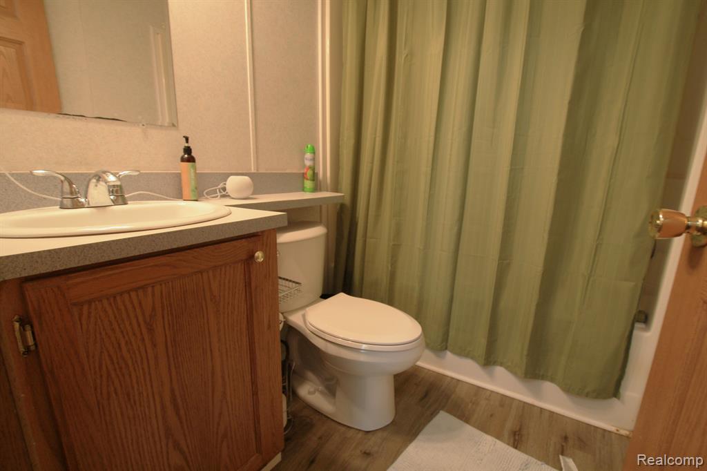 6755 Townline Road Birch Run, MI 48415 - Photo 16 of 24 Gallery Image 16