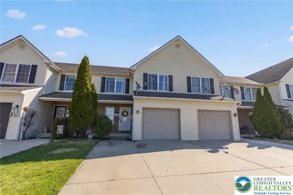 $379,000 | 1319 Mohr Circle, Macungie, PA 18062