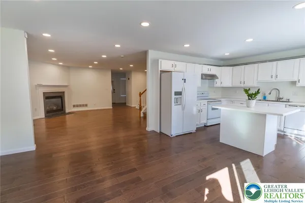 $379,000 | 1319 Mohr Circle, Macungie, PA 18062