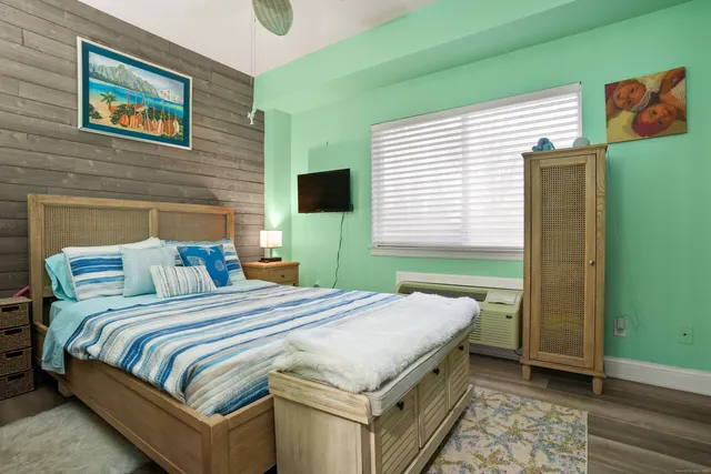 $505,000 | 98 Southfield Avenue, Unit 101, Stamford, CT 06902