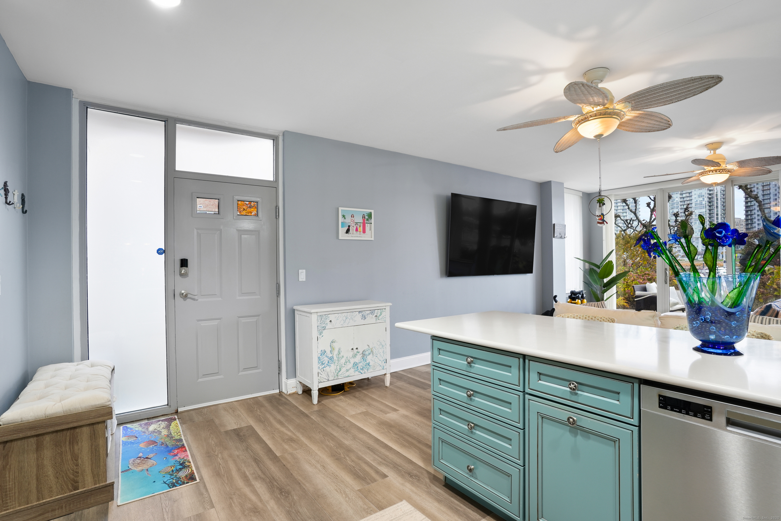 98 Southfield Avenue, Unit 101 Stamford, CT 06902 - Photo 7 of 24