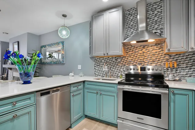 $505,000 | 98 Southfield Avenue, Unit 101, Stamford, CT 06902