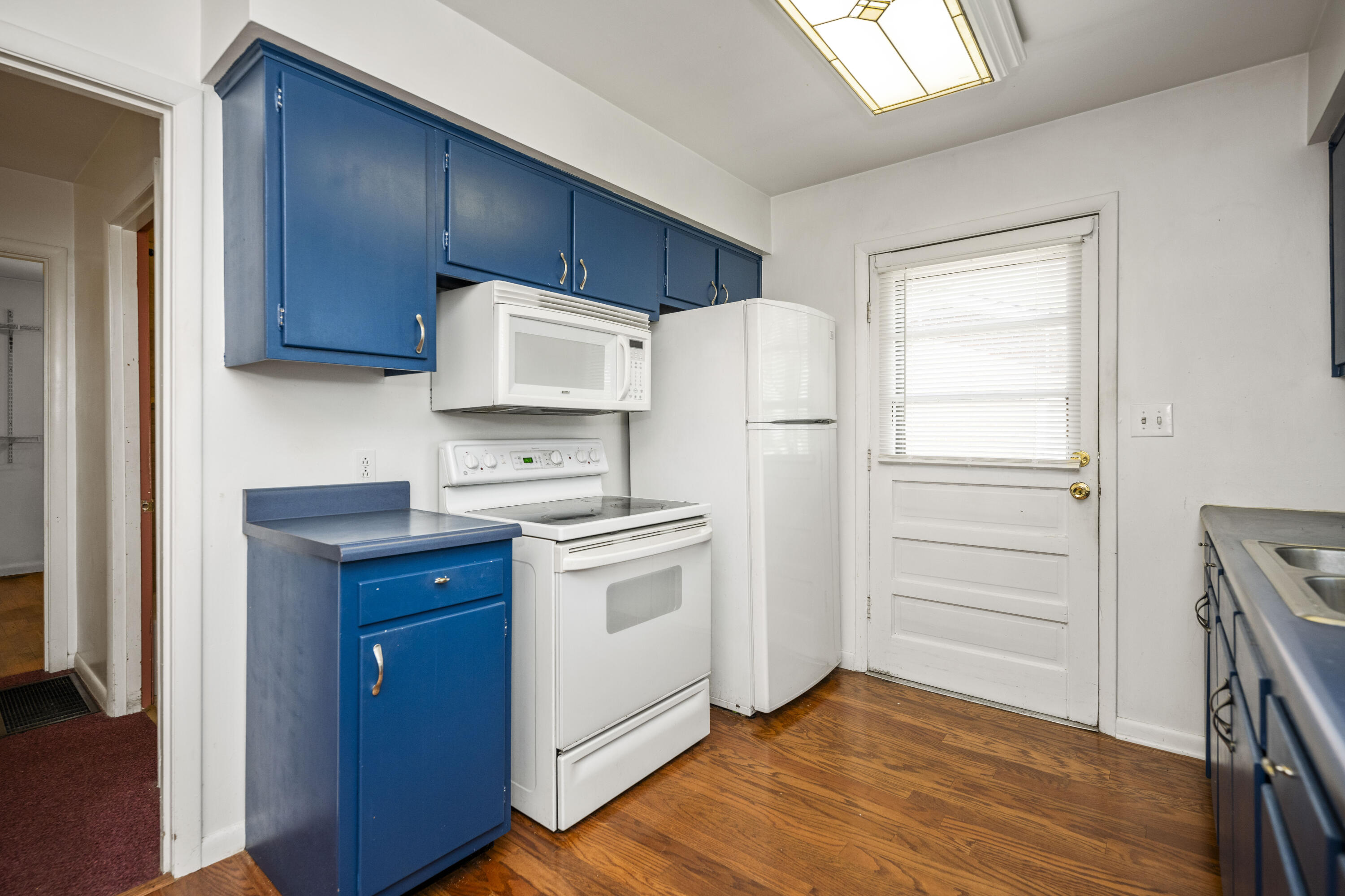 3323 Irvine Road Richmond, KY 40475 - Photo 9 of 37 20250428-3323-Irvine-Rd-fh-012