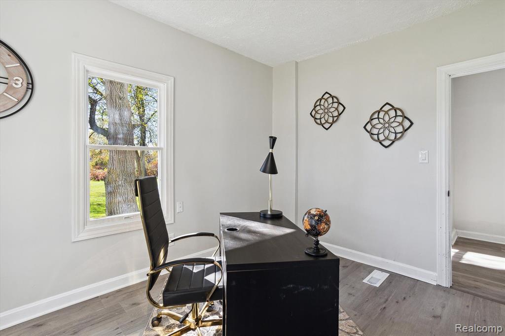 23010 Waltz Road New Boston, MI 48164 - Photo 50 of 80
