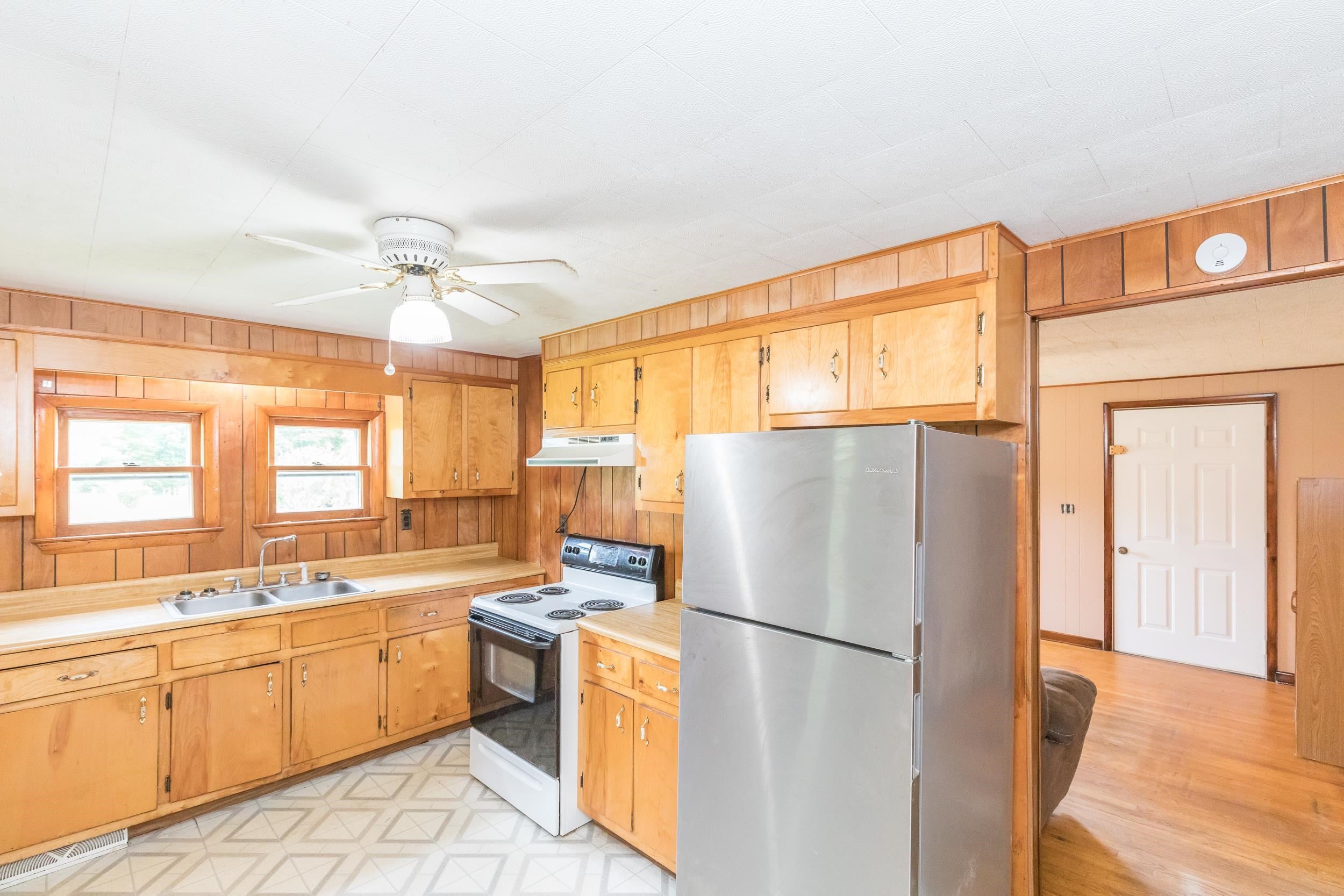 3268 Wilderness Road Bland, VA 24315 - Photo 14 of 73 Gallery Image 14