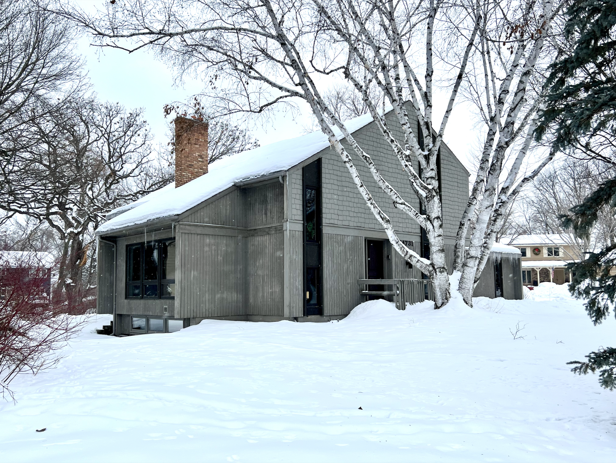 14731 Woodruff Road Minnetonka, MN 55391 - Photo 2 of 2
