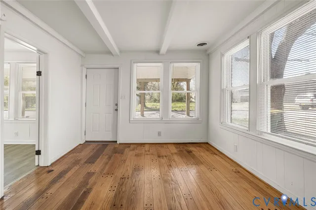 $1,391 | 107 South 9th Avenue, Hopewell, VA 23860