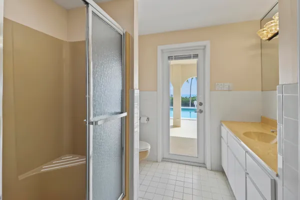 $4,600,000 | 341 East Seaview Drive, Marathon, FL 33050