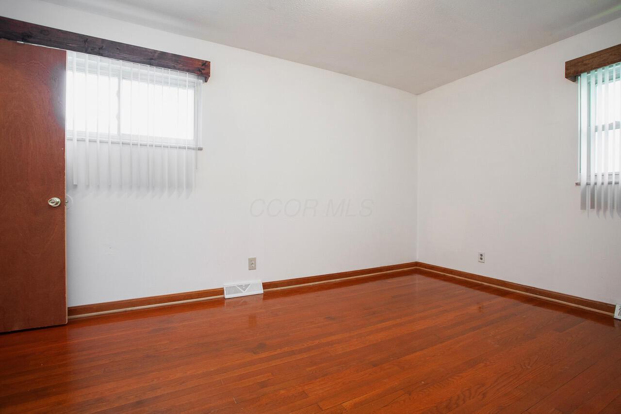 1264 Shady Lane Road Columbus, OH 43227 - Photo 15 of 20 Room 3