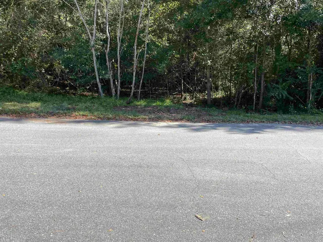 $23,500 | 414 Tharpe Circle, Quincy, FL 32351