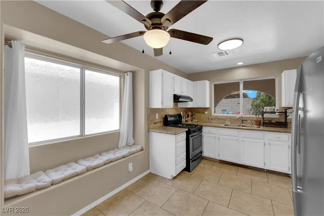 $1,950 | 6374 Horizon Ridge, Las Vegas, NV 89156