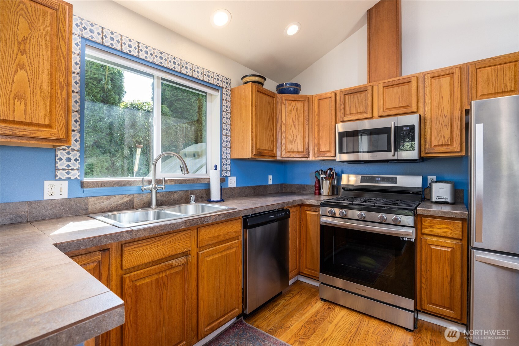 412 Jefferson Street Mount Vernon, WA 98274 - Photo 10 of 39