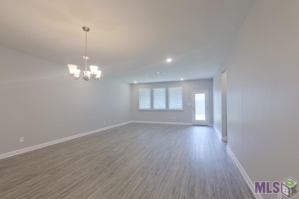 6425 Tiger Pointe Drive Baton Rouge, LA 70817 - Photo 2 of 19 Gallery Image 2