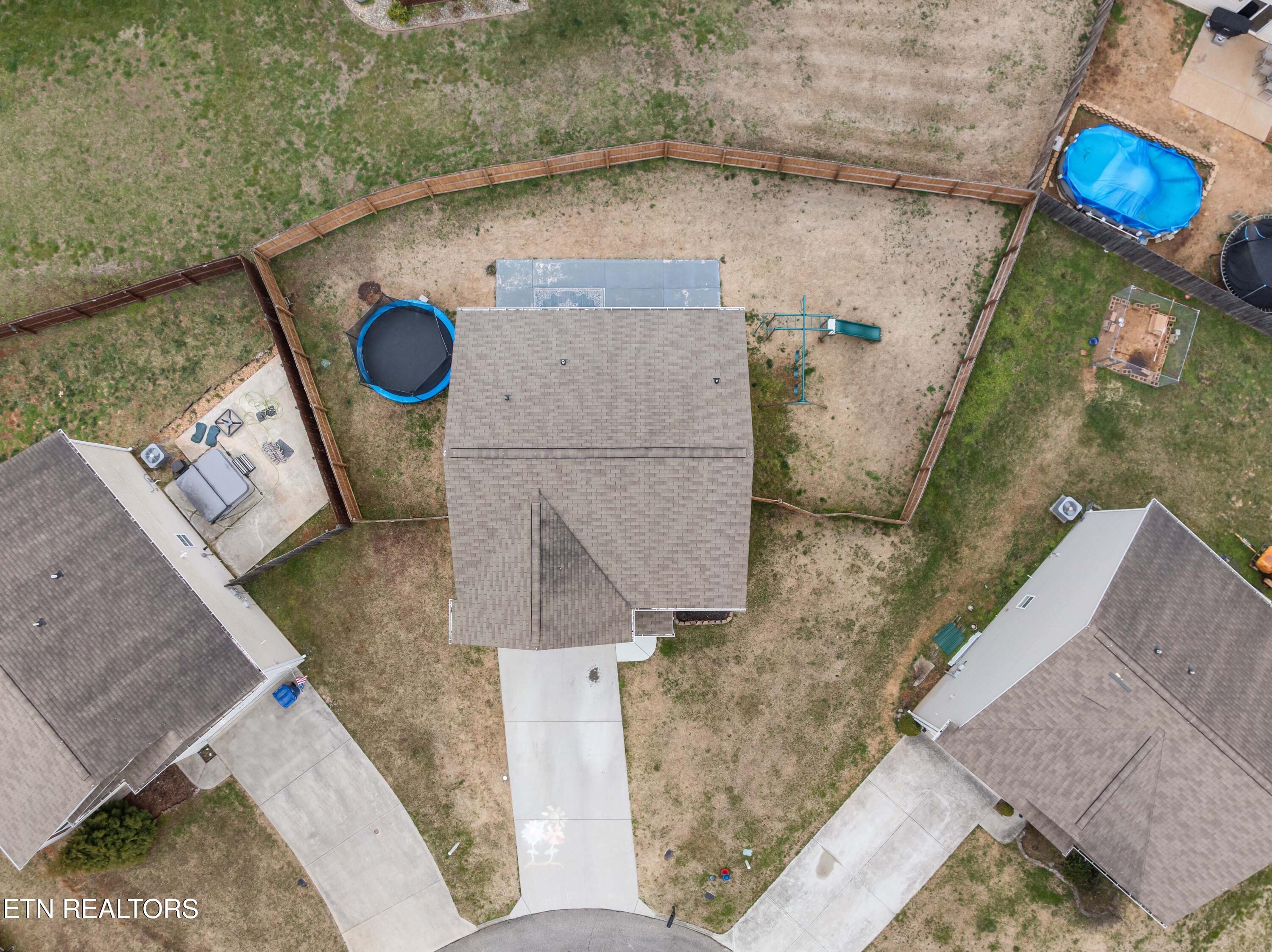 9405 Calla Lilly Lane Mascot, TN 37806 - Photo 35 of 37 DJI_0264