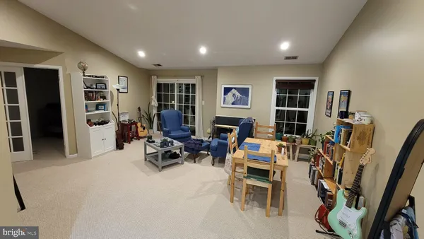 $2,400 | 119 Commonwealth Court, Unit 10, Princeton, NJ 08540