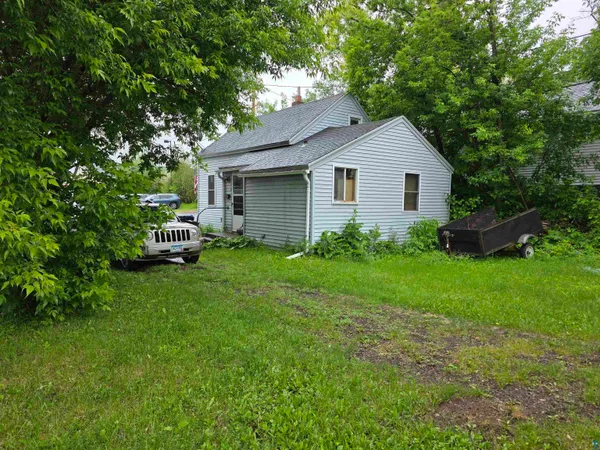 $70,000 | 15 11th Street, Cloquet, MN 55720