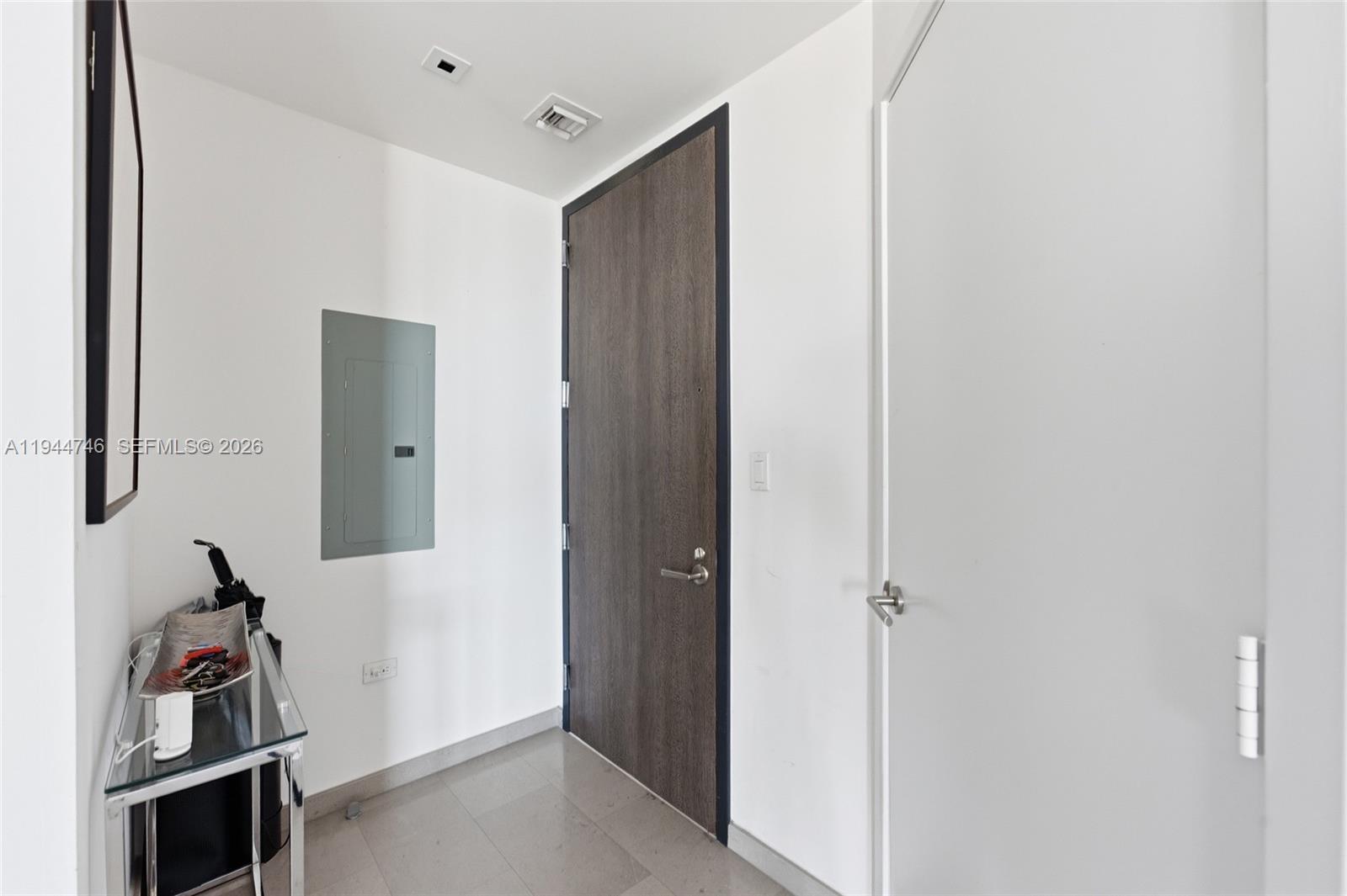 88 Southwest 7th Street, Unit 2302 Miami, FL 33130 - Photo 2 of 43