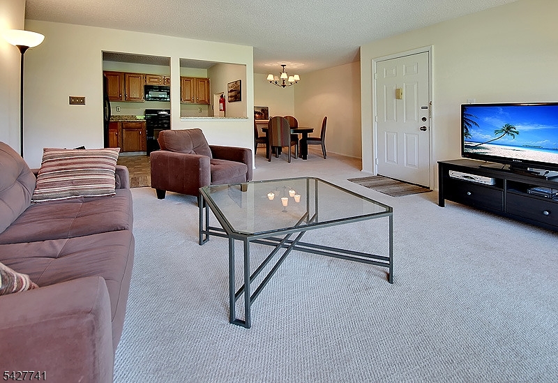 115 Irving Place Bernards, NJ 07920 - Photo 7 of 22