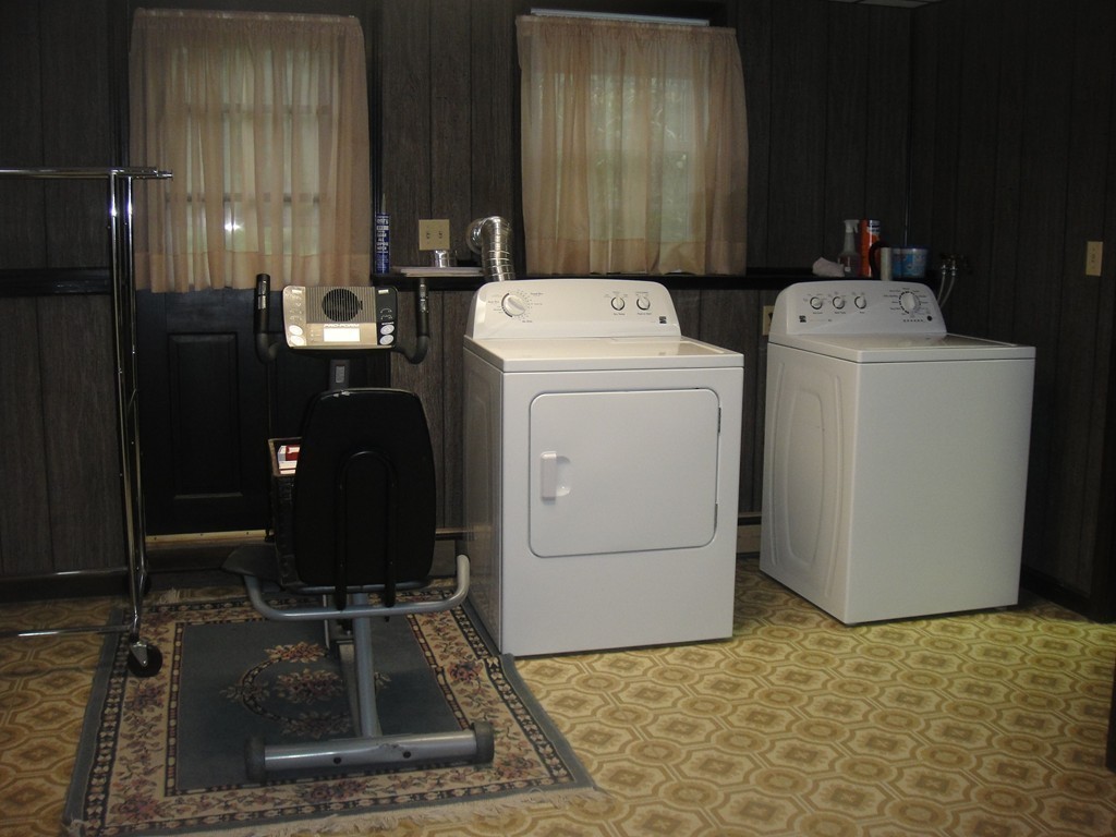 17 Countryside Road Grafton, MA 01536 - Photo 21 of 27 Gallery Image 21