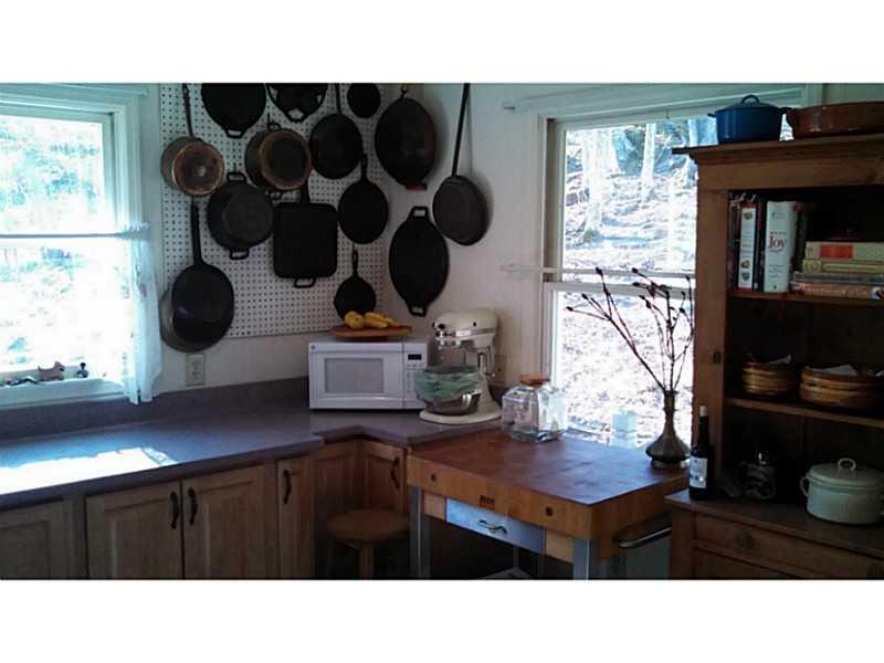 321 Mountain Road Woolwich, ME 04579 - Photo 20 of 35 Kitchen.