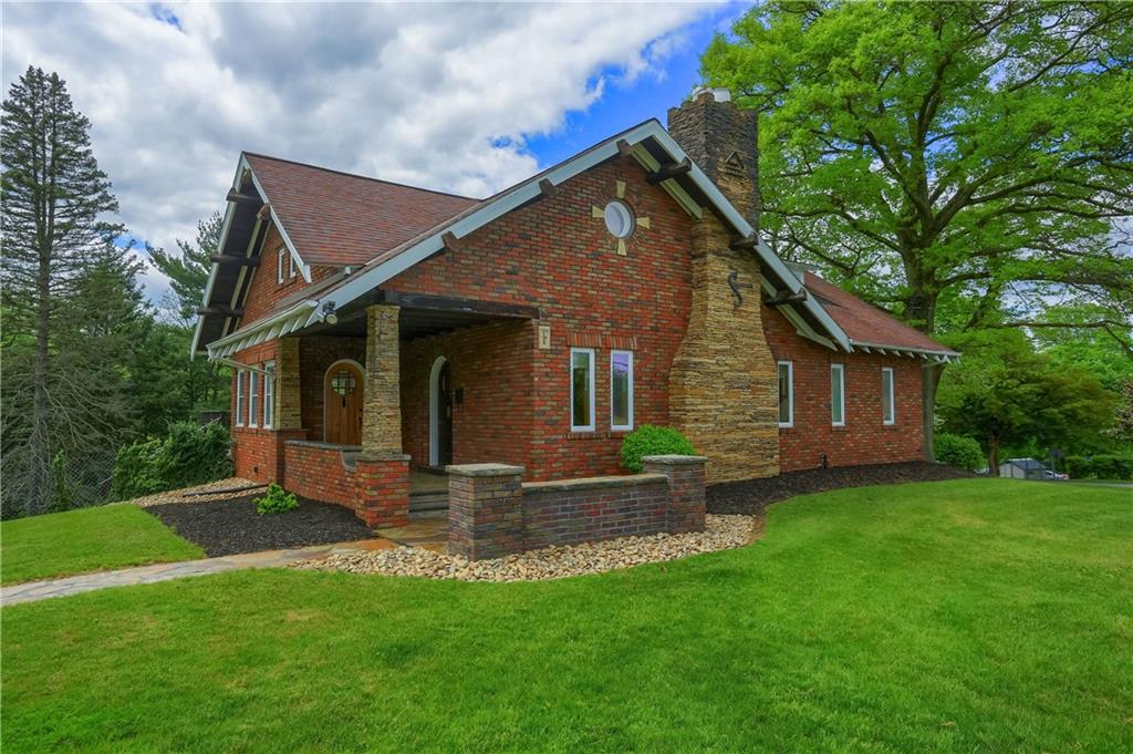 Welcome to 2011 Ridge Road Extension