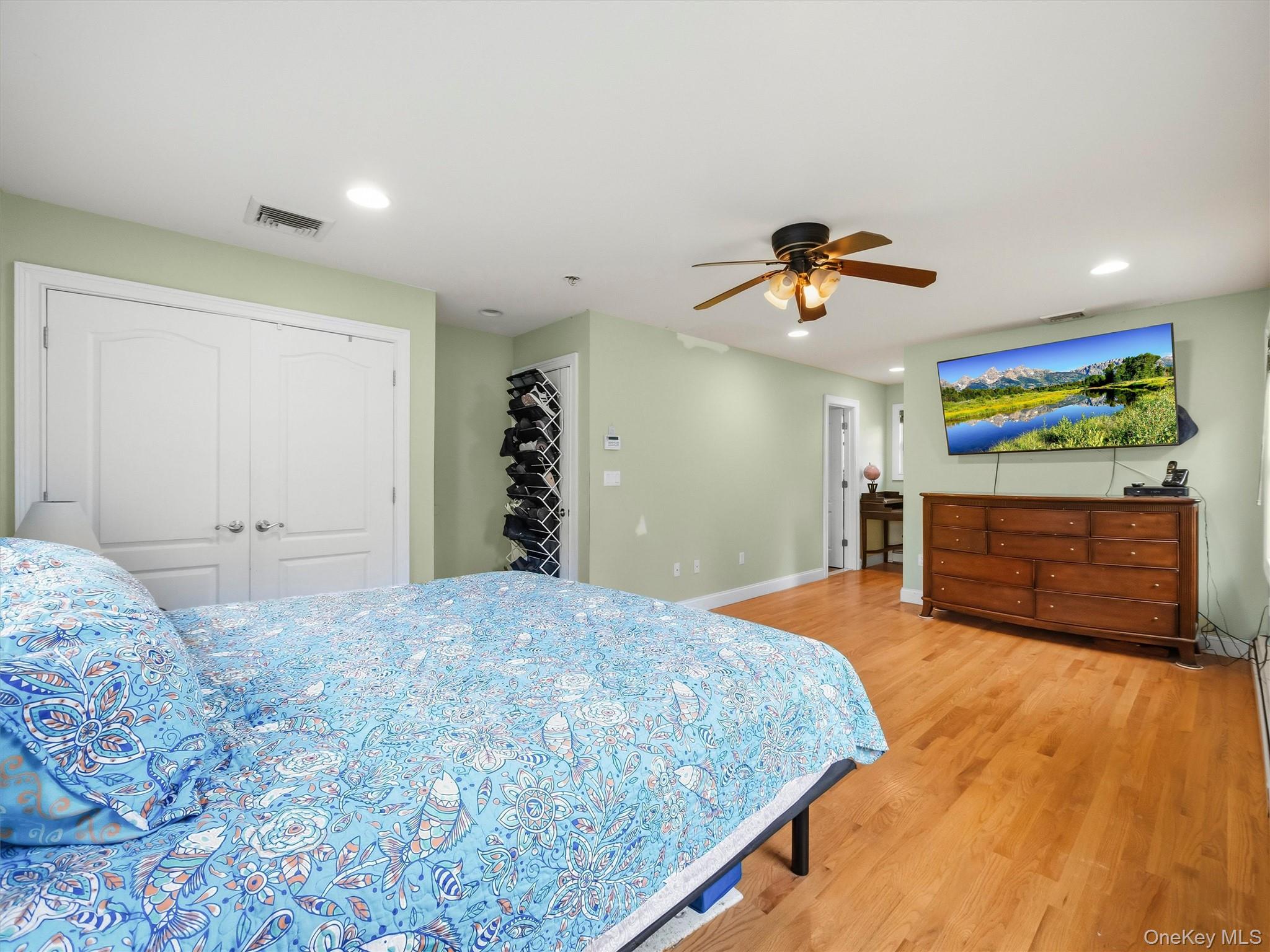 2 Hempstead Lane Spring Valley, NY 10977 - Photo 23 of 35