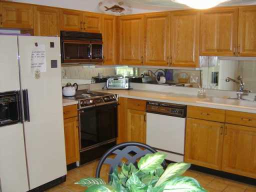 7660 Elm Ridge Drive, Unit 18U Boca Raton, FL 33433 - Photo 6 of 8 Additional Photo
