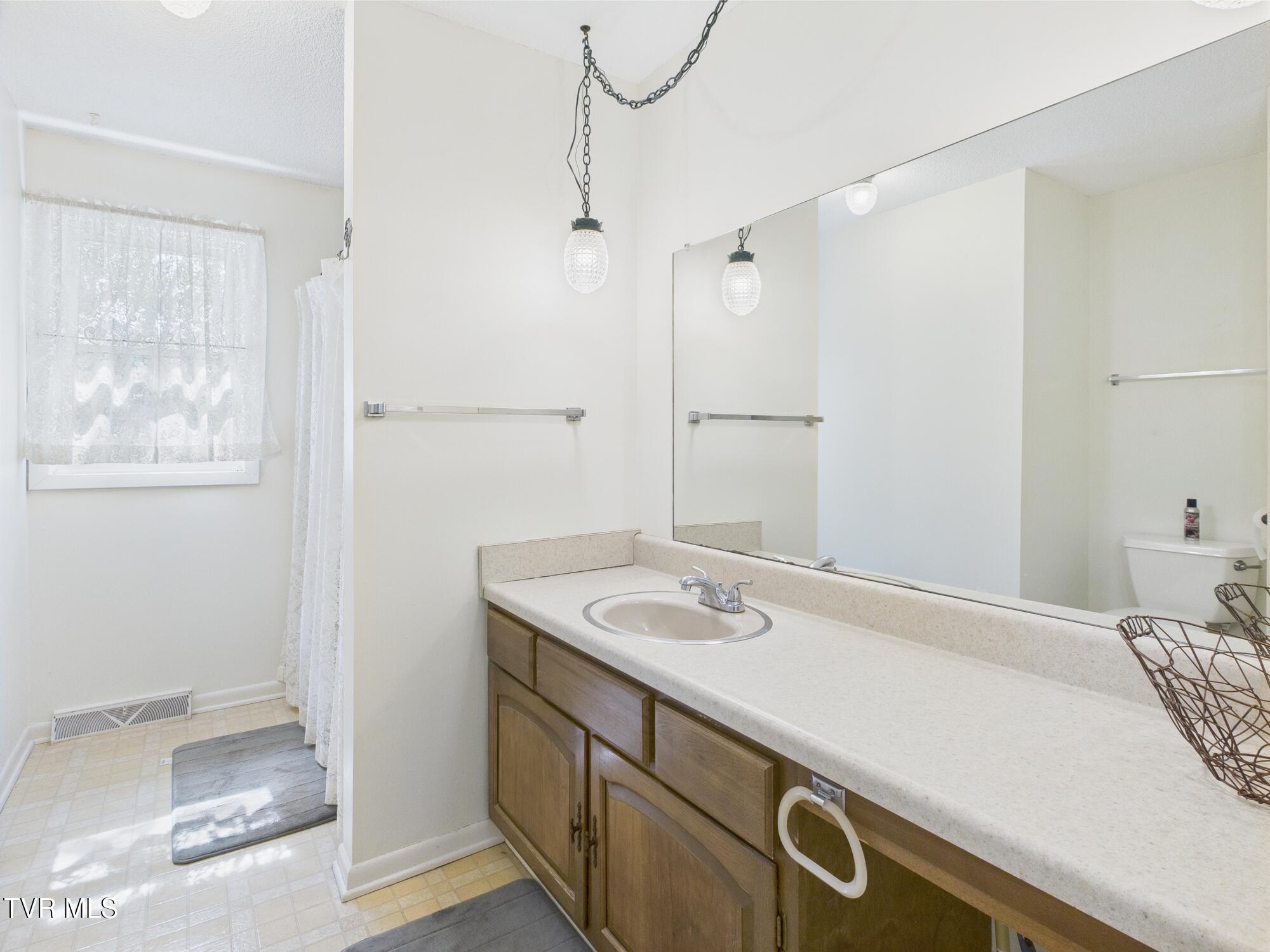 1207 Kevin Lane Greeneville, TN 37745 - Photo 29 of 101 KevinLn.19