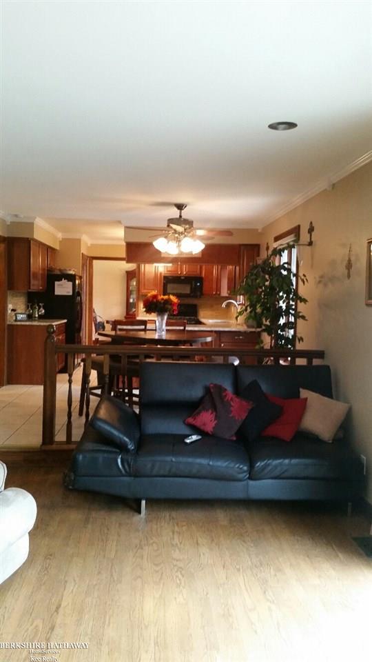 35329 Riebel Clinton Township, MI 48035 - Photo 13 of 44 Gallery Image 13