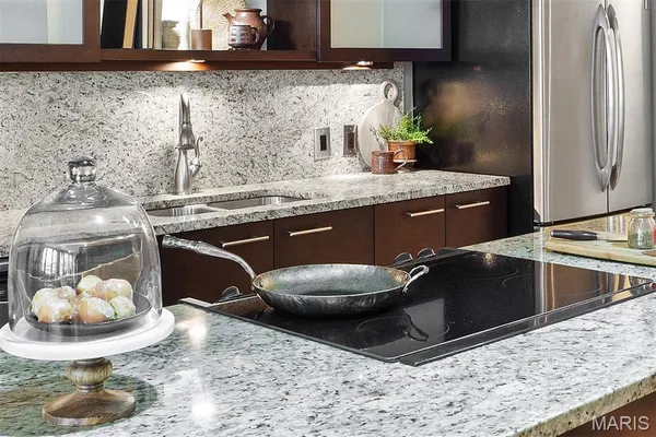 $279,900 | 915 Olive Street, Unit 910, St. Louis, MO 63101