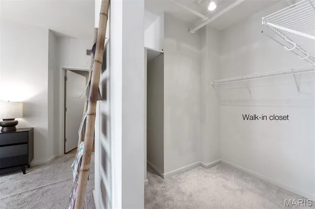 $279,900 | 915 Olive Street, Unit 910, St. Louis, MO 63101