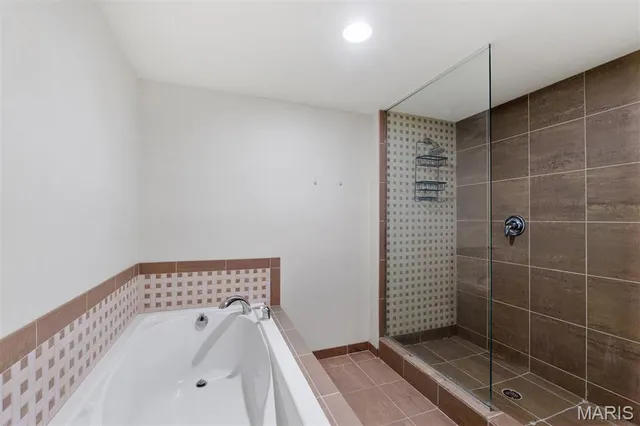 $279,900 | 915 Olive Street, Unit 910, St. Louis, MO 63101