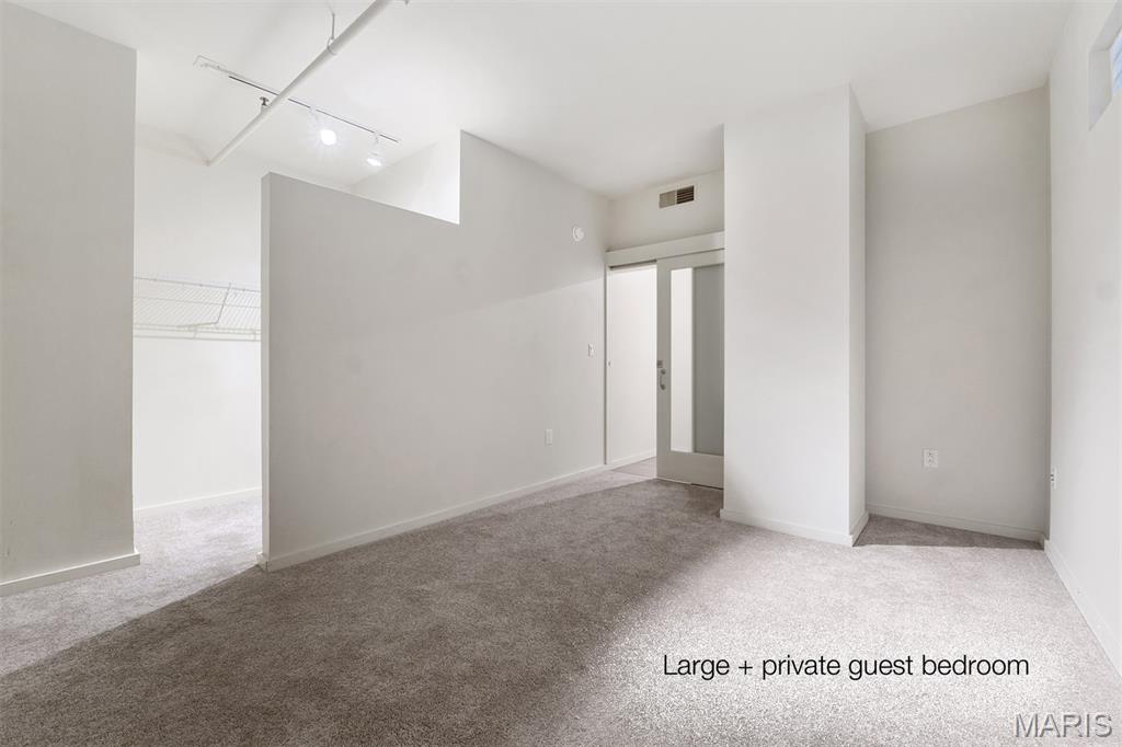 915 Olive Street, Unit 910 St. Louis, MO 63101 - Photo 26 of 61